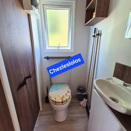 Campeggio Mobil- Chez Les Lolos